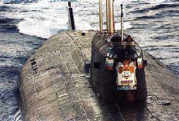 2000年8月12日 世界上最严重的一次核潜艇事故“库尔斯克”沉没