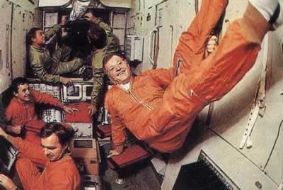 苏联宇宙飞船与空间站对接成功