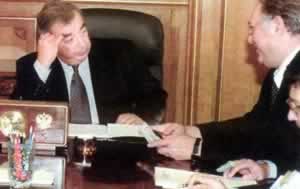 1998年9月11日 普里马科夫担任俄罗斯新总理
