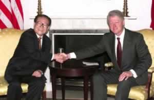 1999年9月11日 江泽民与克林顿举行正式会晤
