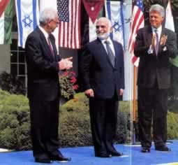 中东和平进程的里程碑　巴以签署和平协议(lssjt.cn)
