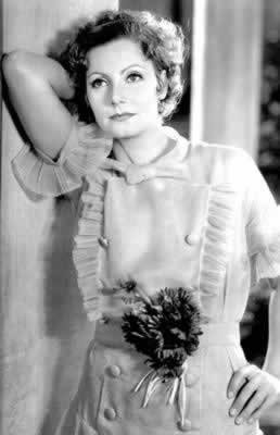 好莱坞影星葛丽泰·嘉宝出生(lsjt.net)