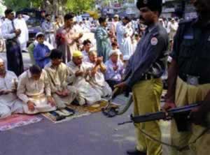 巴基斯坦发生政变　谢里夫总理被软禁