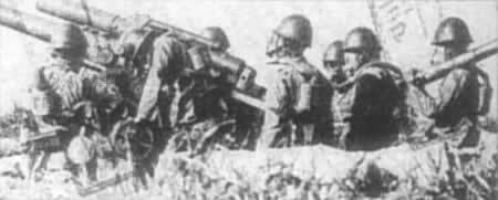 1938年10月27日 日军对中国军队进行毒气战