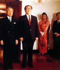 1992年10月24日 江泽民会见明仁天皇和皇后