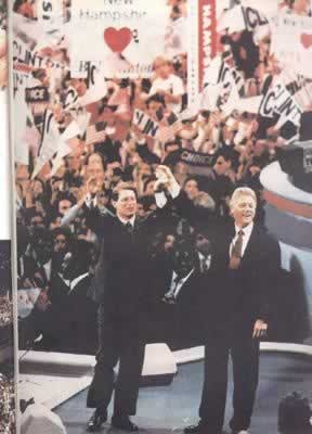 1992年11月3日 克林顿当选美国总统