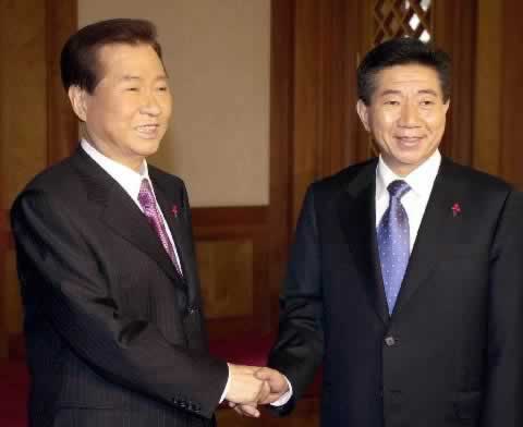 卢武铉当选韩国第十六届总统