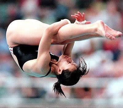 1991年1月4日 13岁的中国运动员伏明霞成为最年轻的世界冠军
