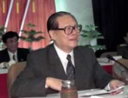2000年2月20日 江泽民提出“三个代表”重要思想