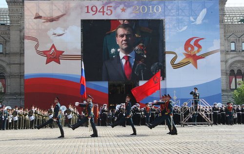 2010年5月9日 莫斯科举行阅兵式纪念卫国战争胜利65周年