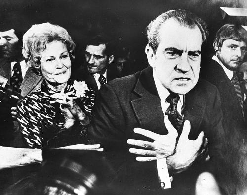 1973年4月30日 尼克松四名高级助手因水门事件辞职