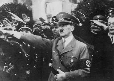 战争狂人希特勒在柏林自杀(lssjt.cn)