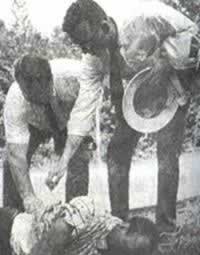 1966年6月6日 梅雷迪斯在人权游行中遭枪击