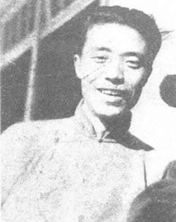 1993年6月7日 戏剧家阳翰笙逝世