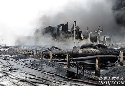 大连新港中石油输油管道发生爆炸起火