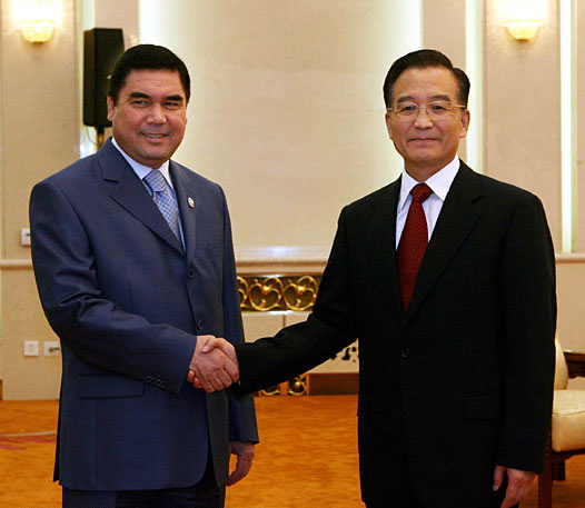 2007年7月18日 温家宝会见土库曼斯坦总统